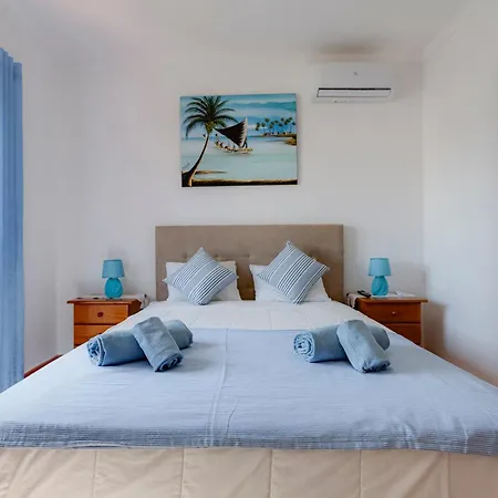 Familia Brito 3* Porches (Algarve)