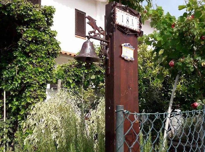 Familia Brito Guest house 3*